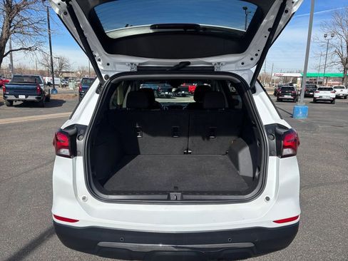 Used 2024 Chevrolet Equinox LT image 19