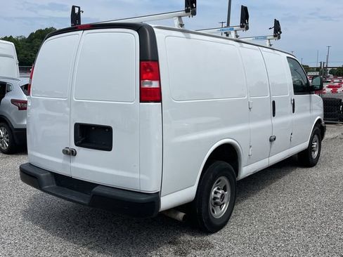 Used 2023 GMC Savana 2500 w/ Driver Convenience Package RWD image 11