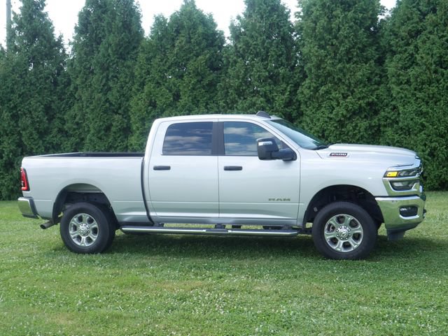 Used 2026 RAM 2500 Big Horn AWD/4WD image 7