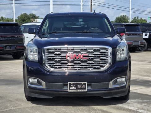 Used 2019 GMC Yukon Denali w/ Denali Ultimate Package AWD/4WD image 6