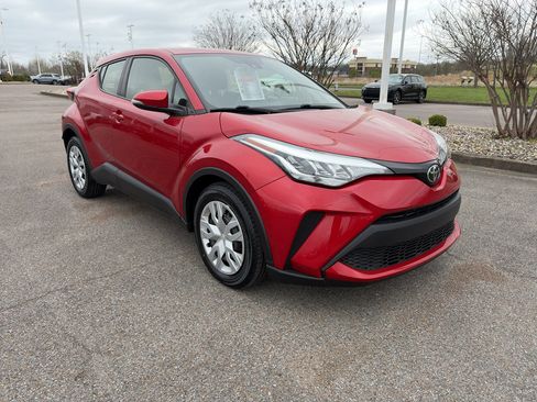 Used 2020 Toyota C-HR LE image 7