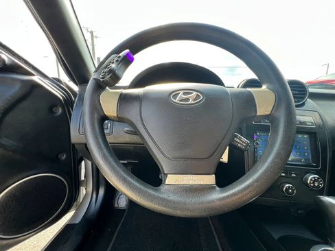 Used 2008 Hyundai Tiburon GS FWD image 8