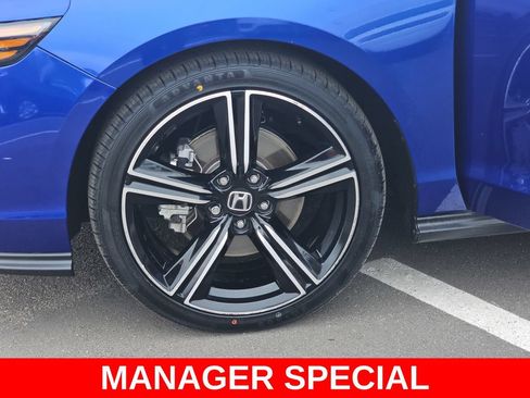 Used 2025 Honda Accord Sport image 35