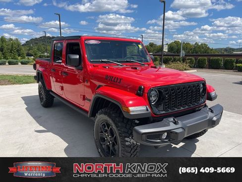New 2025 Jeep Gladiator Sport image 30