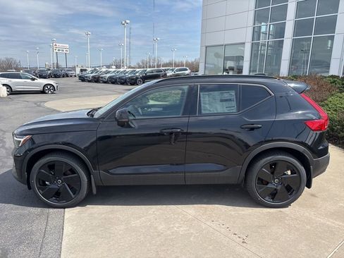 New 2026 Volvo XC40 B5 Ultra w/ Protection Package Premier AWD/4WD image 11