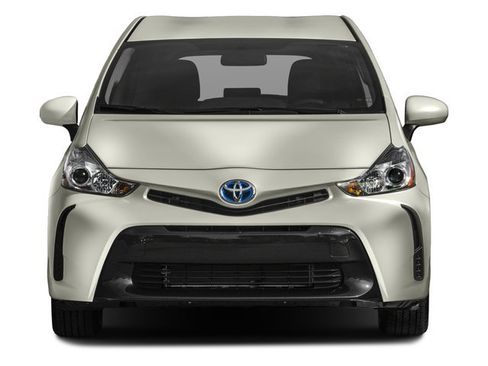 Used 2017 Toyota Prius V Two image 4