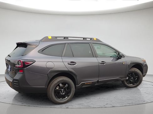 Used 2022 Subaru Outback Wilderness AWD/4WD image 6
