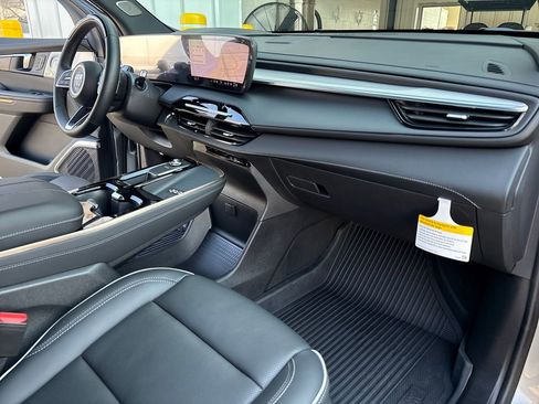 New 2025 Buick Enclave Avenir w/ Super Cruise Package image 52