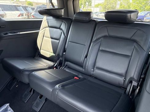 New 2026 Lincoln Navigator L Reserve AWD/4WD image 19