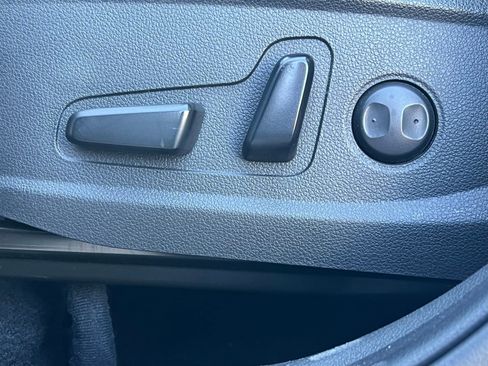 Used 2021 Hyundai Santa Fe SEL w/ Convenience Package image 21