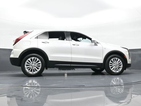 Used 2024 Cadillac XT4 Luxury w/ Cold Weather Package image 66