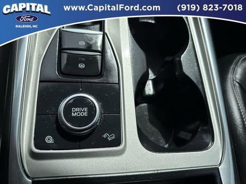 Certified 2023 Ford Explorer XLT w/ Equipment Group 202A AWD/4WD image 31