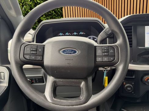 Used 2022 Ford F150 XL w/ Equipment Group 101A High AWD/4WD image 8
