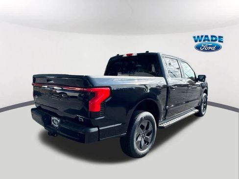 New 2025 Ford F150 Lightning Lariat image 5