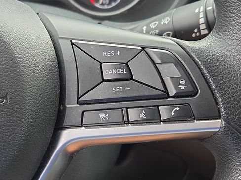 Used 2024 Nissan Sentra SV FWD image 23