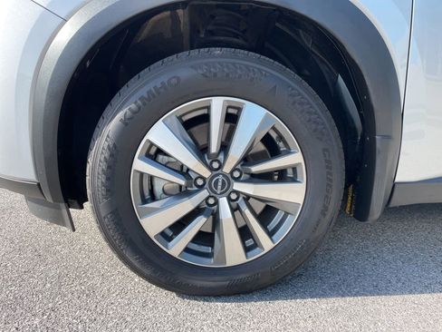 Used 2025 Nissan Pathfinder SL AWD/4WD image 60