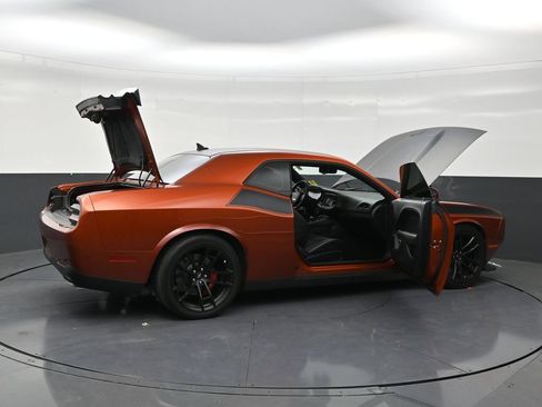 Used 2021 Dodge Challenger R/T Scat Pack w/ T/A Package RWD image 28