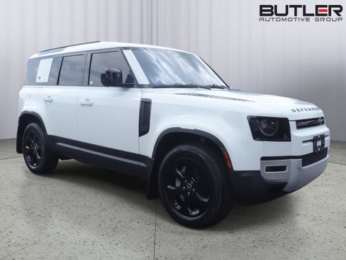 Used 2020 Land Rover Defender 110 HSE AWD/4WD image 9