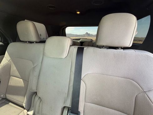 Used 2019 Ford Explorer XLT w/ Equipment Group 201A image 9