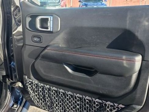 Used 2020 Jeep Gladiator Rubicon image 14