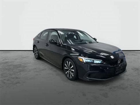 Certified 2024 Honda Civic EX-L image 6