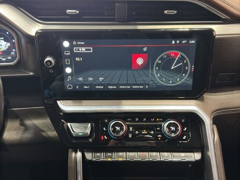 Certified 2022 GMC Sierra 1500 Denali image 33