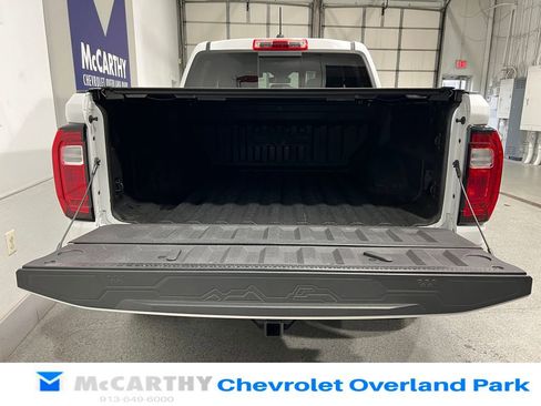 Used 2023 GMC Canyon AT4 w/ Canyon Safety Plus Package AWD/4WD image 8