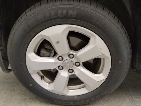 Used 2021 Jeep Compass Latitude FWD image 31
