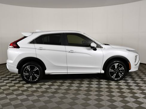 Used 2023 Mitsubishi Eclipse Cross SEL AWD/4WD image 5