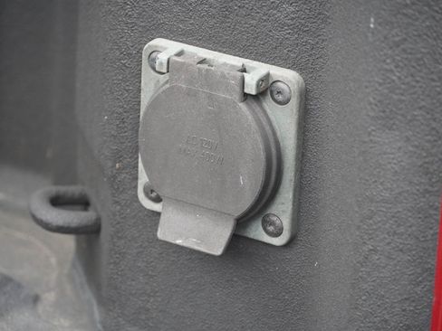 Used 2021 GMC Sierra 1500 SLT w/ SLT Premium Plus Package image 33