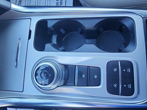 Used 2021 Ford Explorer Limited w/ Equipment Group 301A image 19