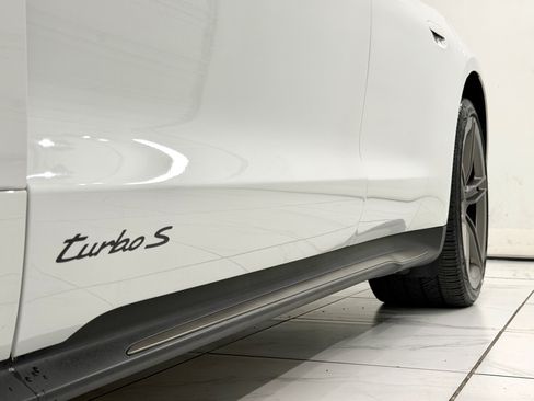 Certified 2025 Porsche Taycan Turbo S AWD/4WD image 20