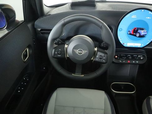 New 2026 MINI Cooper 4-Door Hardtop image 11