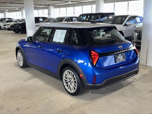 Used 2025 MINI Cooper S FWD image 8