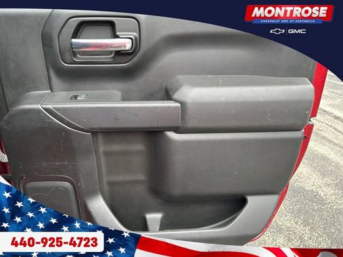 Used 2021 Chevrolet Silverado 1500 Custom Trail Boss w/ LPO, Dark Essentials Package AWD/4WD image 27