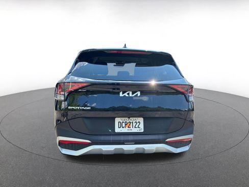 Used 2025 Kia Sportage LX image 6