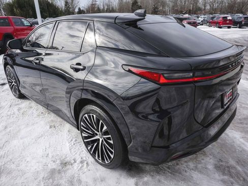 Used 2023 Lexus RZ 450e Premium image 7