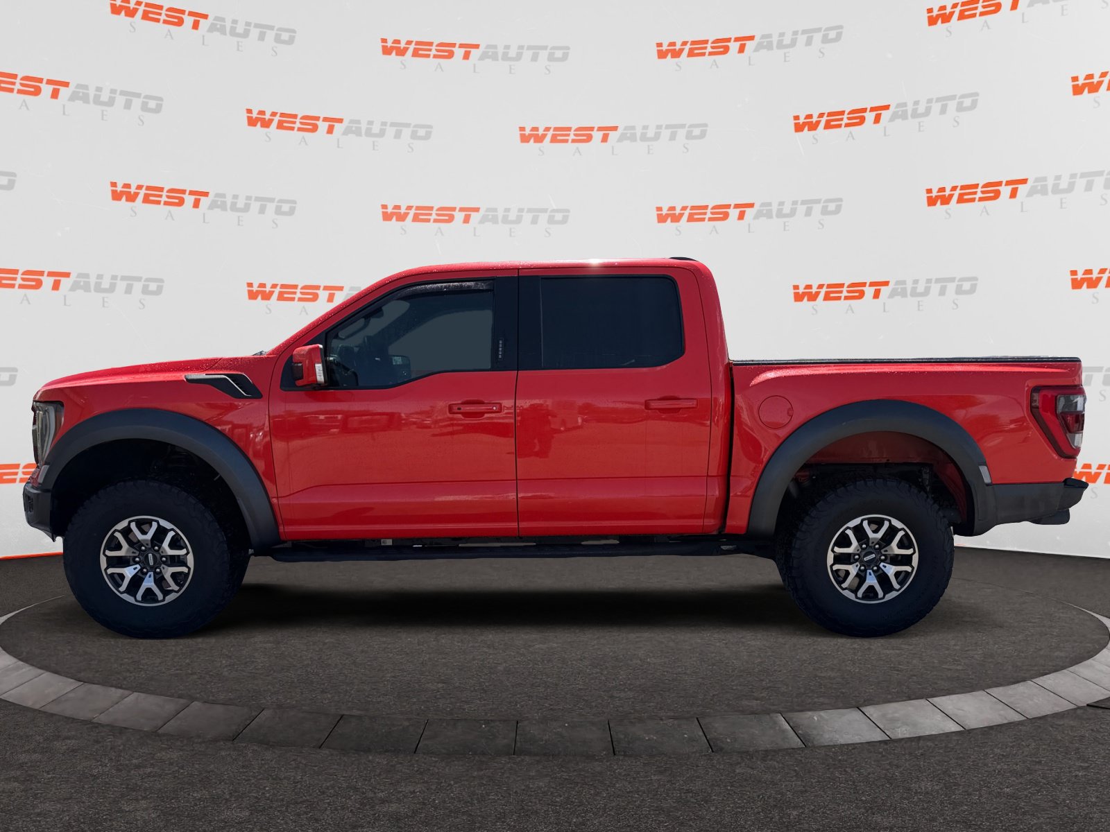 Used 2021 Ford F150 Raptor w/ Equipment Group 801A High AWD/4WD image 2