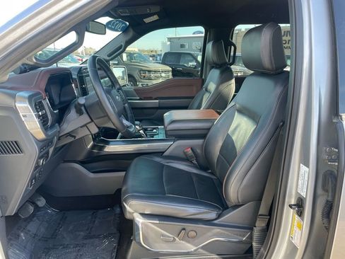 Used 2022 Ford F150 Lariat image 7