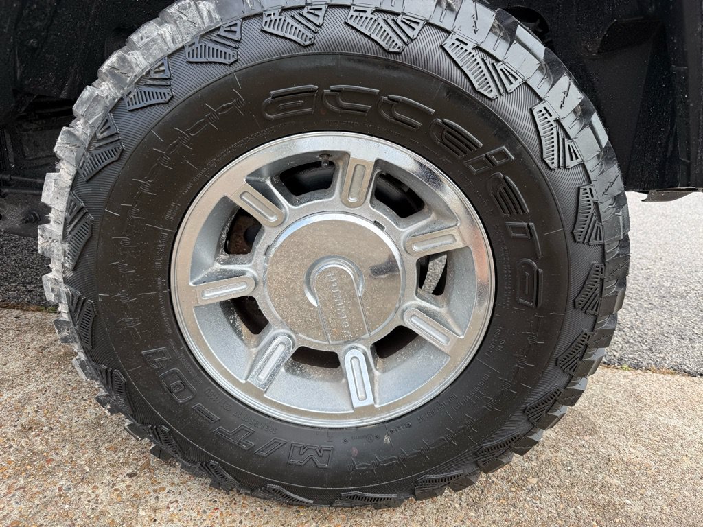 Used 2003 HUMMER H2 w/ Preferred Equipment Group AWD/4WD image 23