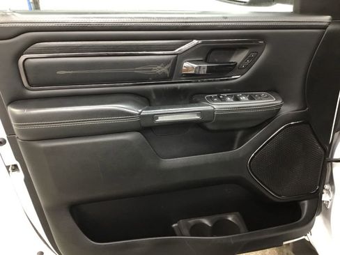 Used 2022 RAM 1500 Limited w/ Body-Colour Bumper Group image 9
