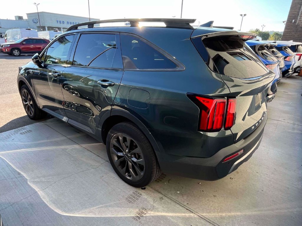 Used 2022 Kia Sorento SX Prestige AWD/4WD image 3
