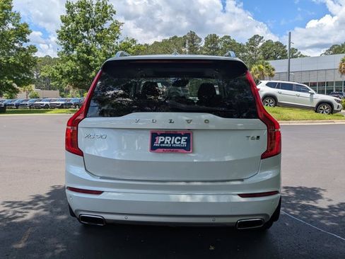 Used 2018 Volvo XC90 T6 Momentum w/ Convenience Package AWD/4WD image 7