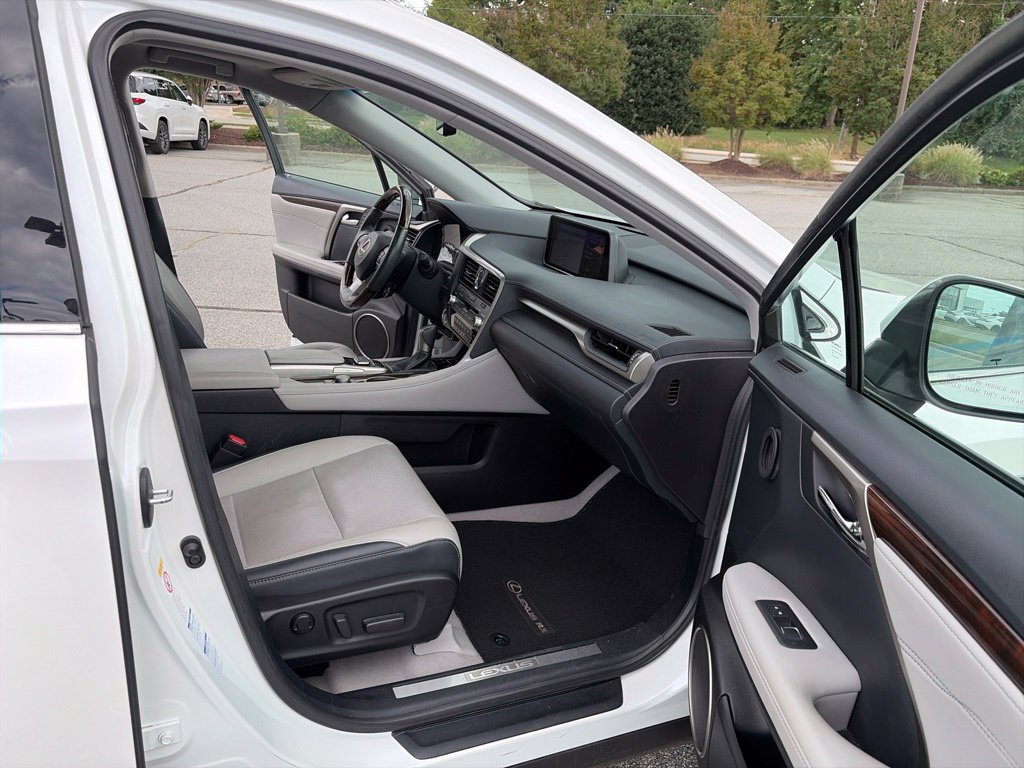 Used 2019 Lexus RX 450h AWD w/ Navigation Package image 16