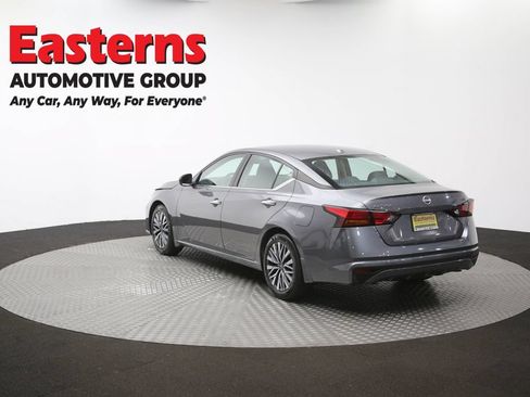 Used 2024 Nissan Altima 2.5 SV FWD image 64