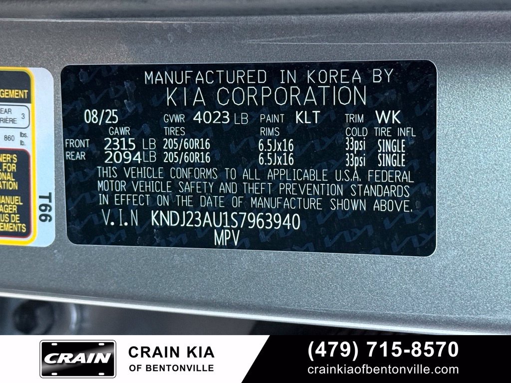 Used 2025 Kia Soul LX w/ LX Technology Package FWD image 30