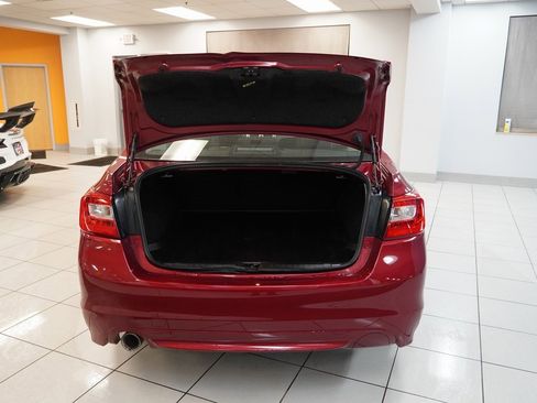 Used 2016 Subaru Legacy 2.5i Limited image 9