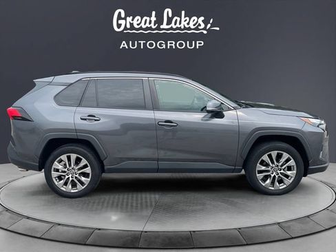 Used 2023 Toyota RAV4 XLE Premium FWD image 6
