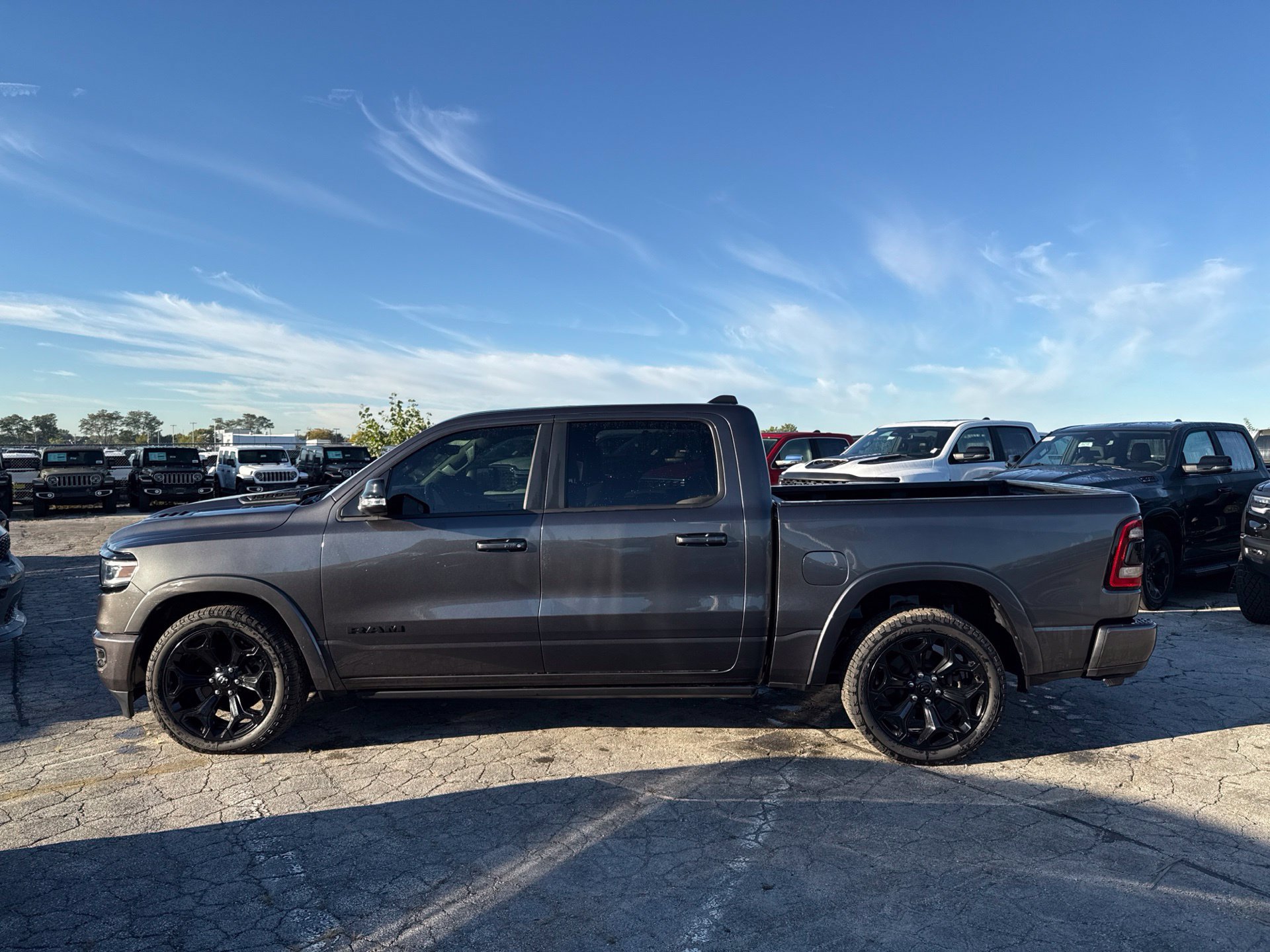 Used 2022 RAM 1500 Limited w/ Night Edition AWD/4WD image 9