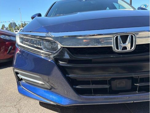 Used 2019 Honda Accord Hybrid image 16